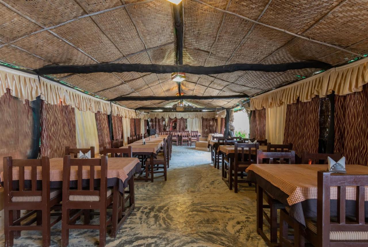 Kanha Village Eco Resort Exterior photo
