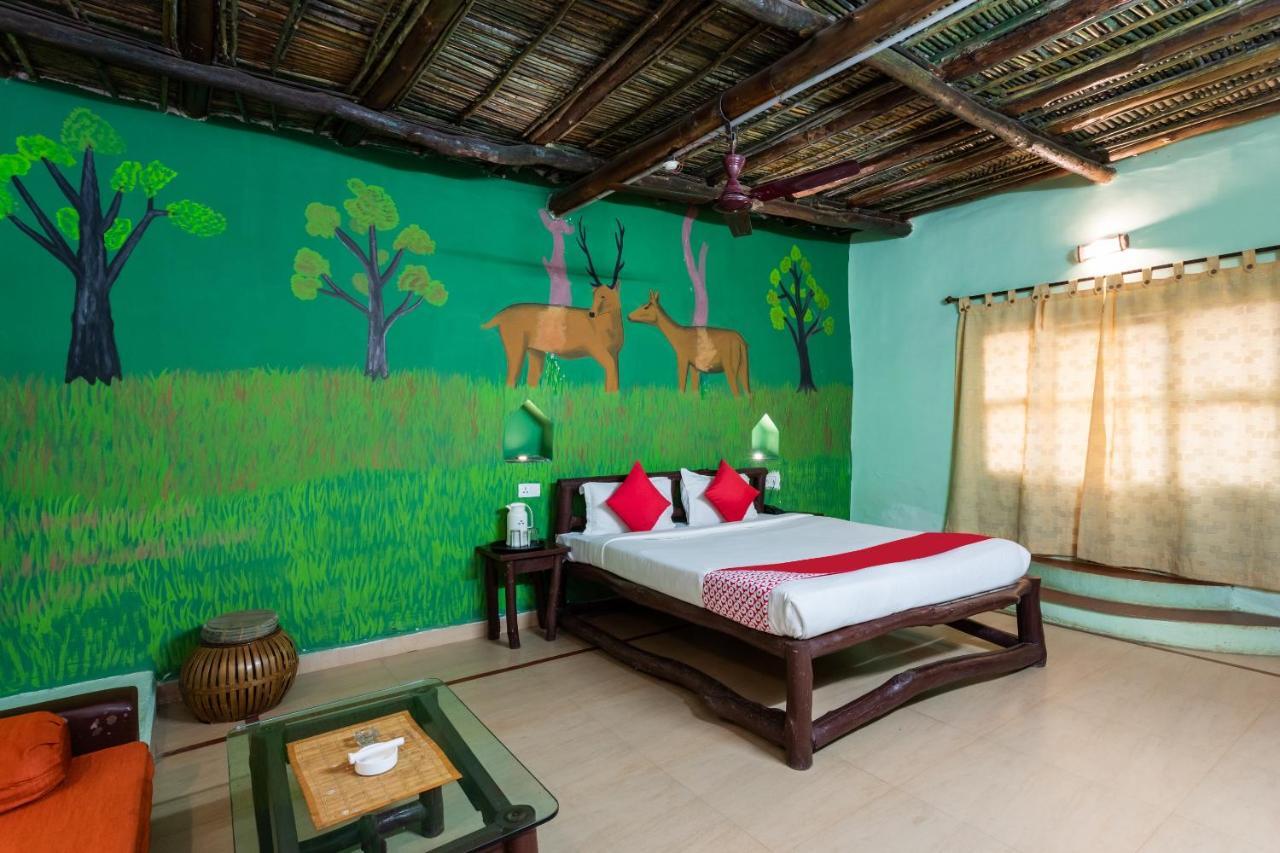 Kanha Village Eco Resort Exterior photo