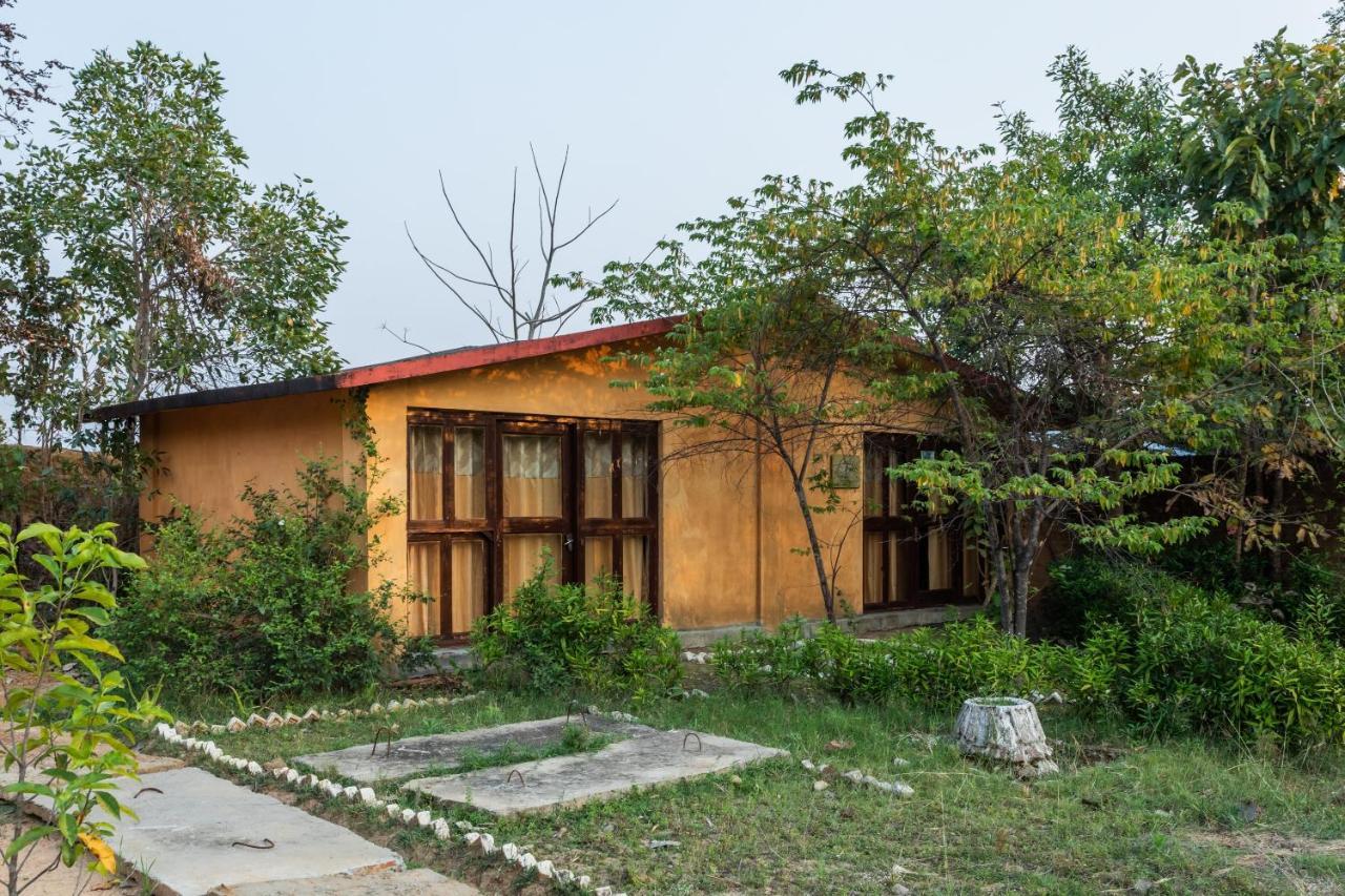 Kanha Village Eco Resort Exterior photo