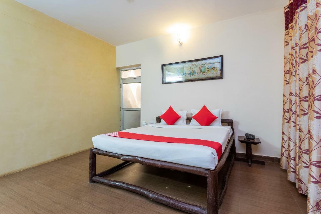 Kanha Village Eco Resort Exterior photo